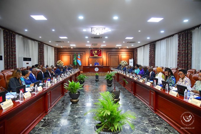 RDC : Félix Tshisekedi préside le 64ème Conseil des ministres sur la sécurité, la santé et la réforme des institutions