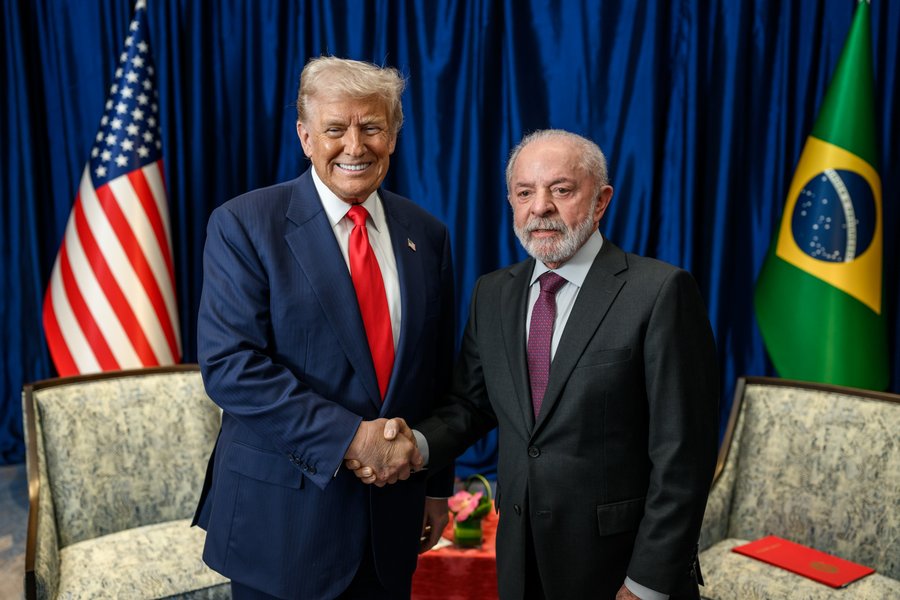 Sommet de l’ASEAN : Donald Trump et Lula da Silva affichent une entente prometteuse pour renforcer les relations américano-brésiliennes