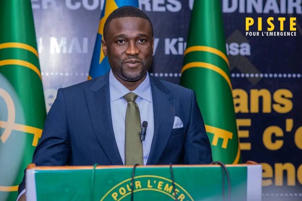 RDC : Le Ministère de l’Intérieur Suspend le Parti de Seth Kikuni pour Préserver la Cohésion Nationale