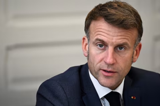 Macron veut finaliser avec l’UE un plan de financement pour l’Ukraine grâce aux avoirs russes gelés