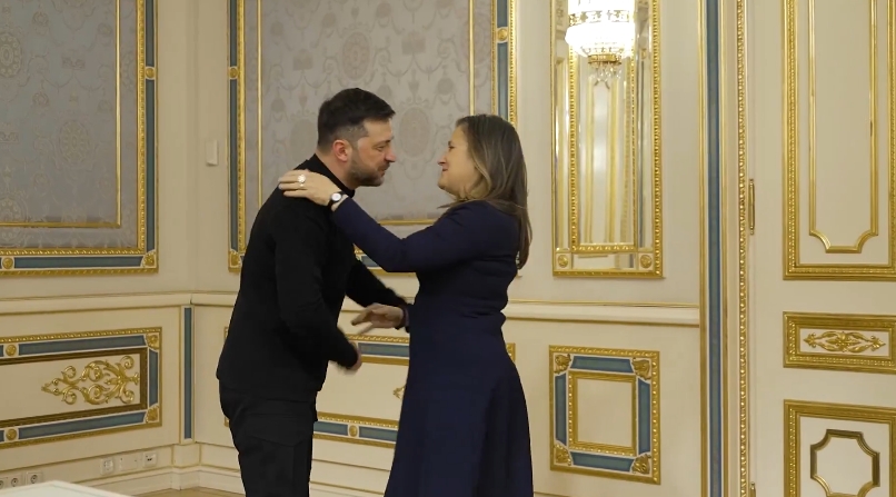 Volodymyr Zelensky salue le soutien du Canada pour la reconstruction et la défense de l’Ukraine