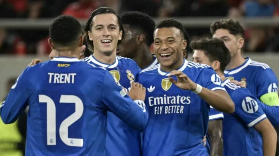 Champions League : Mbappé frappe fort avec un quadruplé, le PSG renverse Tottenham dans une soirée folle