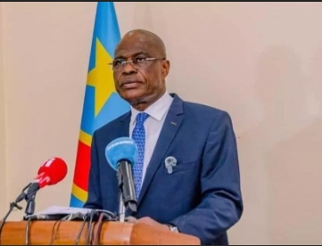 RDC–Rwanda : Fayulu demande à Tshisekedi de rendre public le projet d’accord