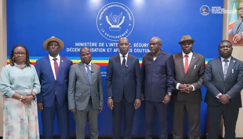 Sud-Kivu : Le VPM Shabani Éteint la Tension et Réconcilie l’Assemblée