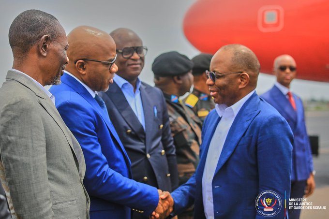 Tshopo : Le Ministre d’État Guillaume Ngefa en mission pour redonner sens à la justice congolaise