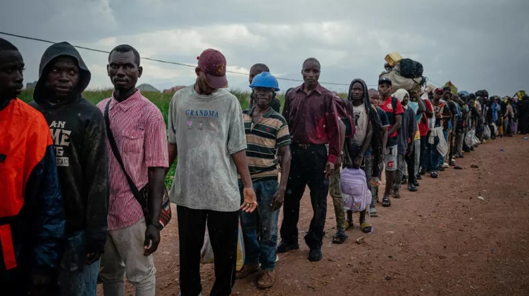 Crise sécuritaire à Uvira : plus de 500 Burundais rapatriés après trois jours de blocage à la frontière RDC–Burundi