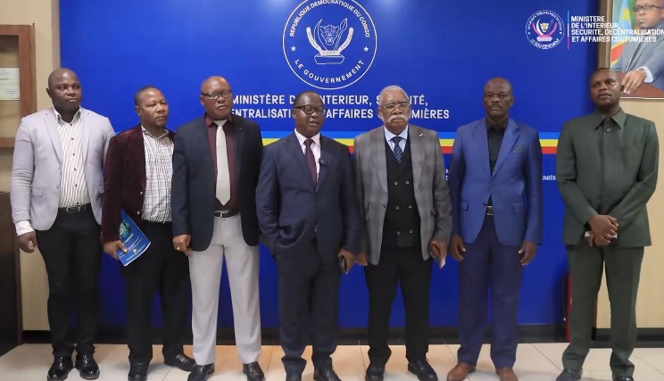 Assassinat du professeur Abada à l’Unikin : Le VPM Shabani promet une sécurité renforcée sur le campus et ses environs