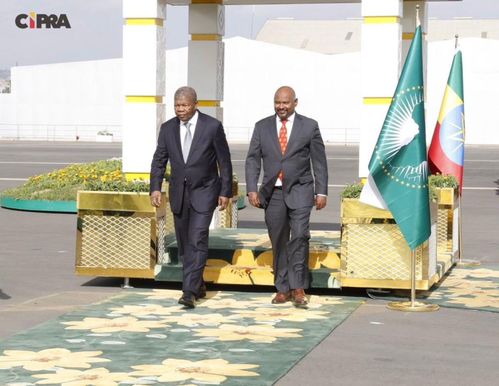 39e sommet de l’Union Africaine : João Lourenço arrive à Addis Abeba