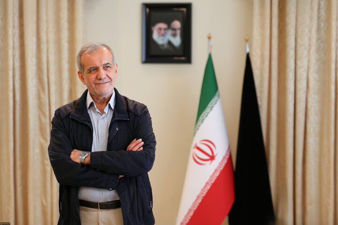 Frappes américaines dans le sud de l’Iran : Pezeshkian salue « la résistance » du peuple et dénonce une « agression ennemie »