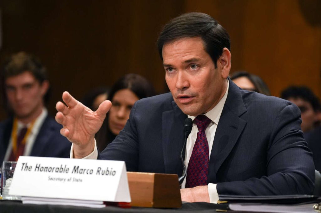 Les États-Unis imposent de nouvelles sanctions contre Cuba, accusé de soutenir le terrorisme et de menacer la sécurité américaine