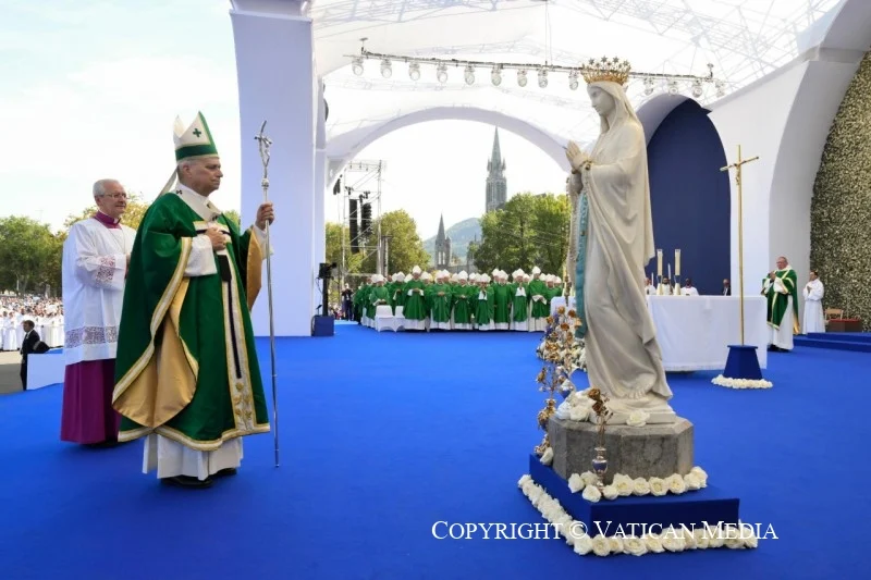 À Lourdes, le pape Léon XIV appelle à prier le Rosaire pour la fin des guerres