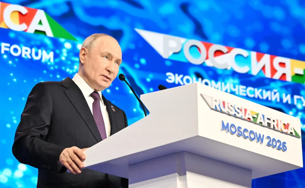 Russie-Afrique : Poutine mise sur un partenariat stratégique et vise plus de 50 milliards de dollars d’échanges commerciaux