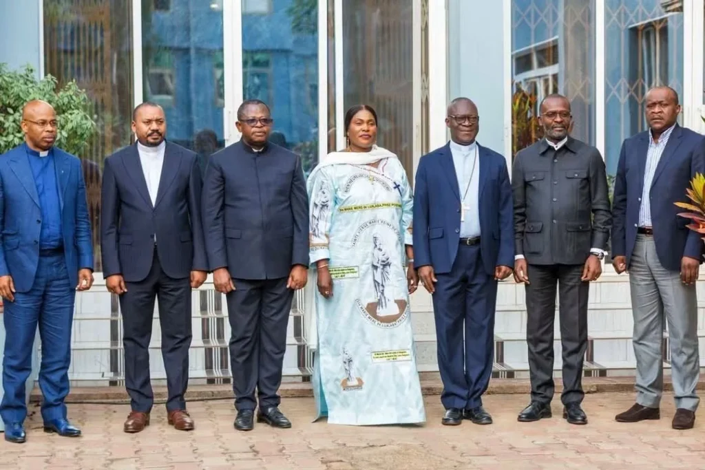 Dialogue national : Tshisekedi dépêche Nkinzo et Biselele auprès du président de la CENCO à Lubumbashi
